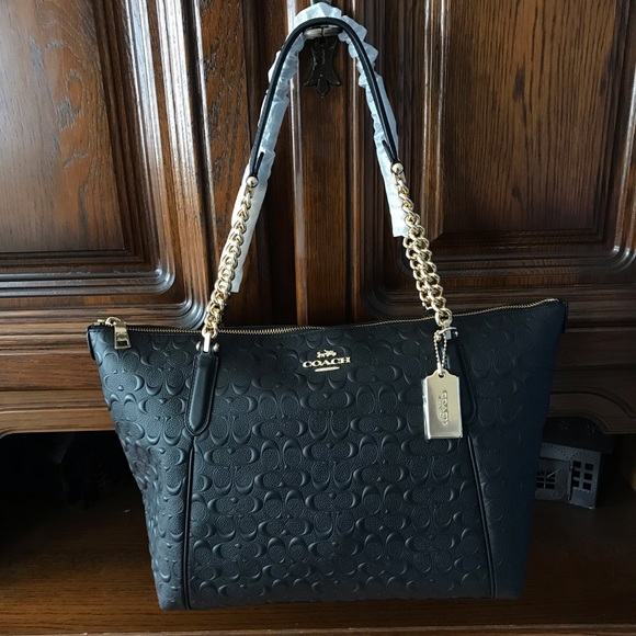 Coach Handbags - NWT Black Coach Purse / Handbag